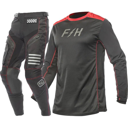 Ropa élite para moto